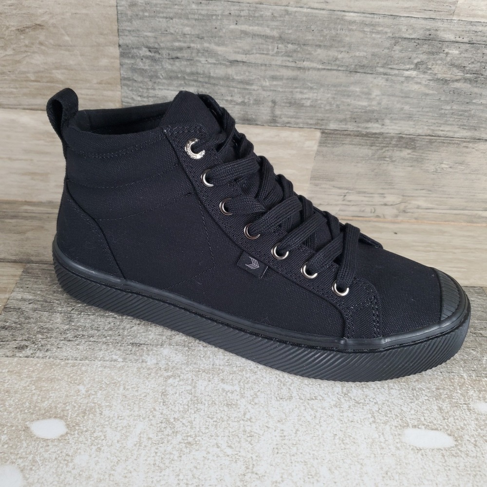Cariuma OCA High Womens Shoes Sz 8 Running All Black Lace Up Mid Top Sneakers